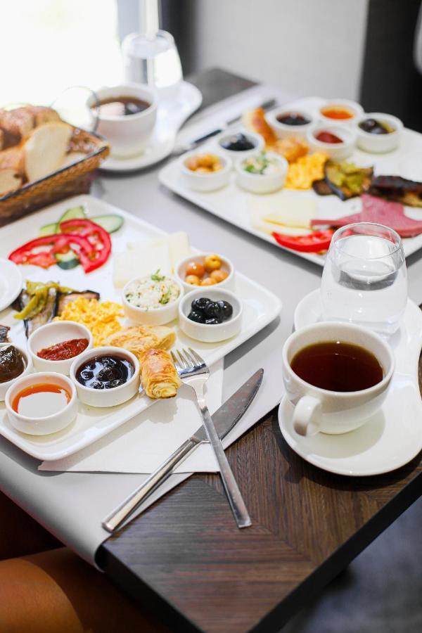 The Royals Hotel İzmir Extérieur photo