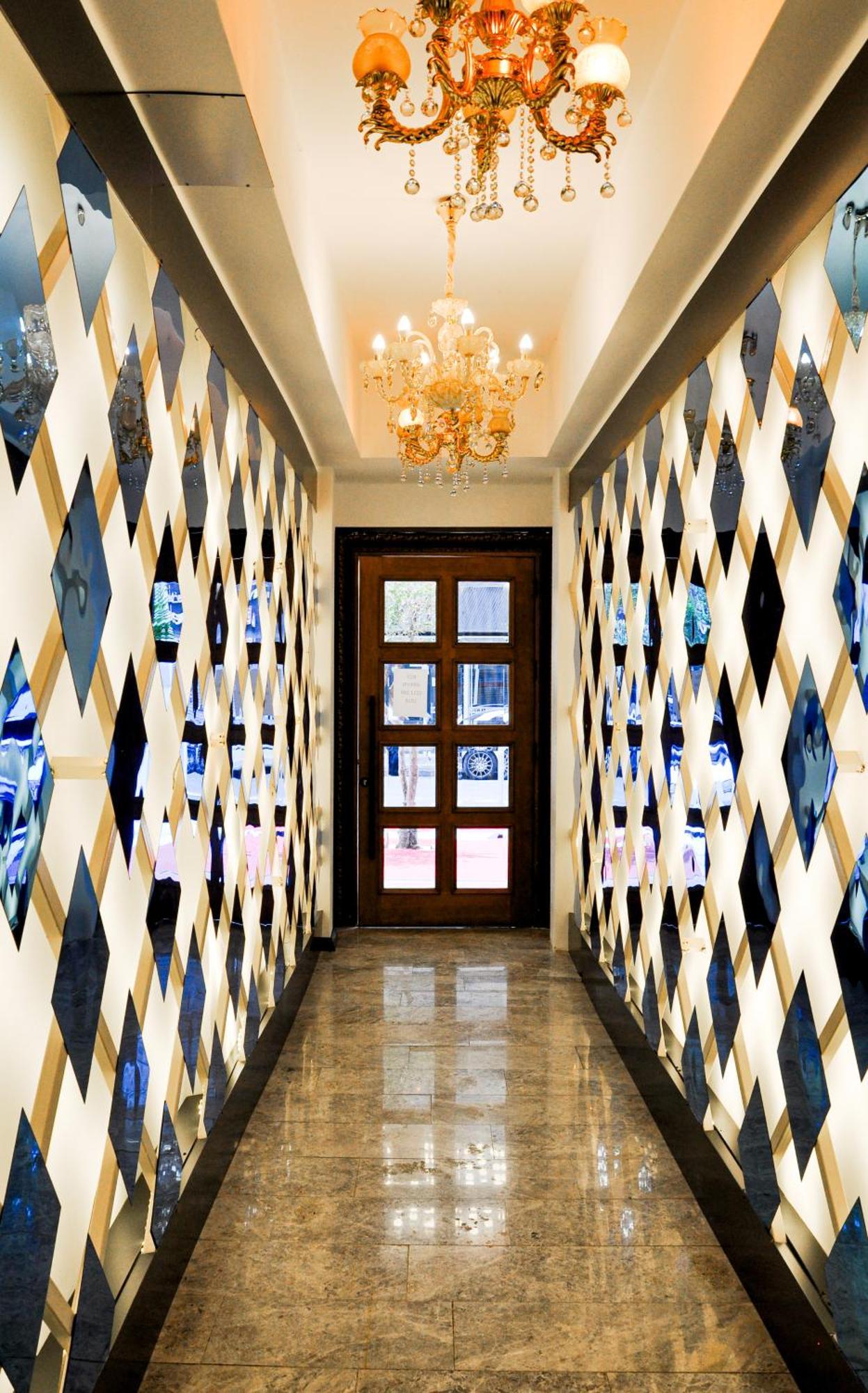 The Royals Hotel İzmir Extérieur photo